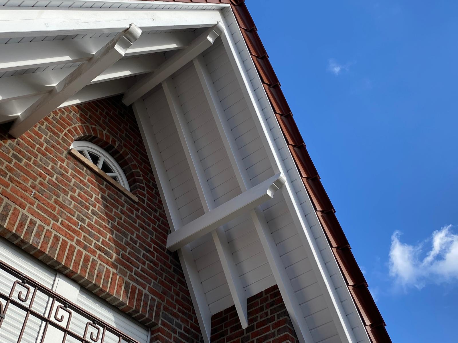 Reinigung von Dach&uuml;berst&auml;nden im Raum Neuenhaus.